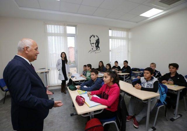 &rdquo;eğitime Destek Projesi&rdquo; &Ouml;ğrencileri Ders Başı Yaptı 1