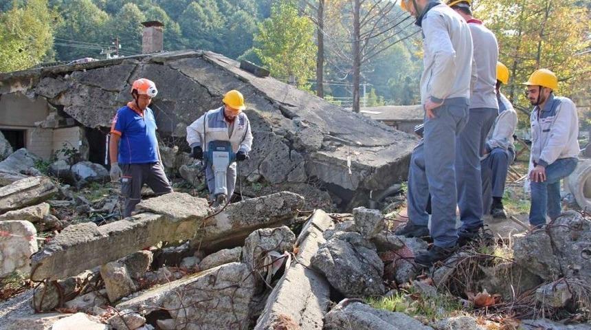 &lsquo;doğal Afetlerde Arama Kurtarma&rsquo; Eğitimleri Toyota Boshoku Akt Ekibine Verildi