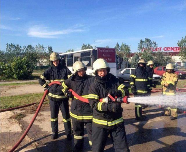 Tika&rsquo;dan Kolombiyalı İtfaiyecilere Eğitim Desteği 3