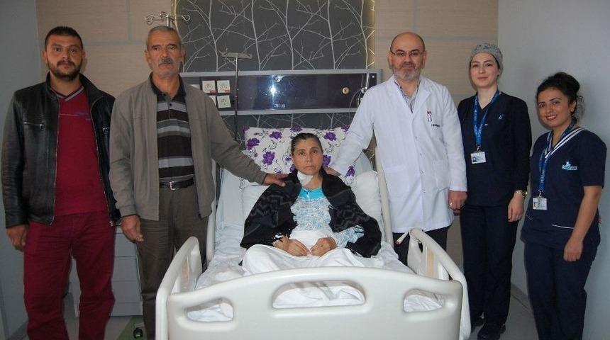 &Ouml;ks&uuml;r&uuml;k Şikayeti İle Gittiği Hastanede Akciğer Kanseri Olduğunu &Ouml;ğrendi