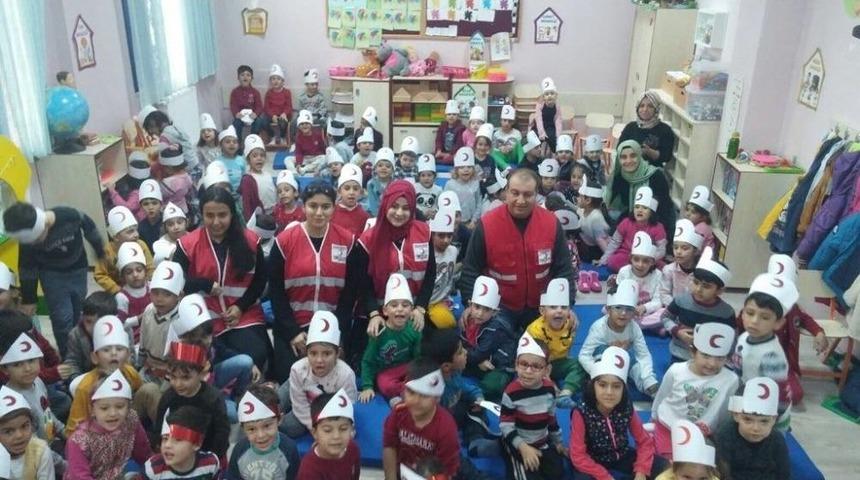 Batman&rsquo;da Kızılay Haftası Okullarda Kutlanıyor