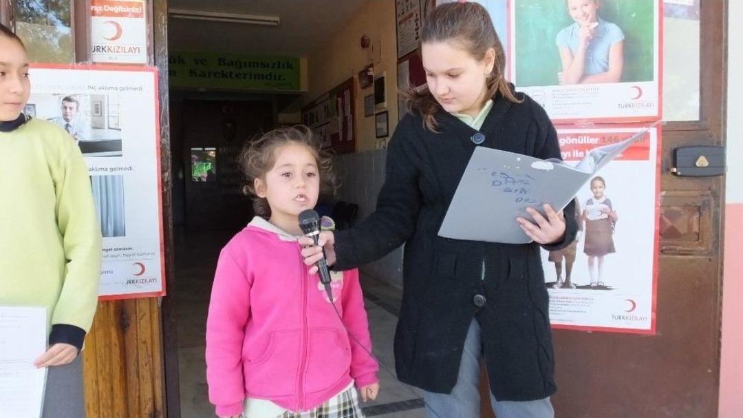 Kızılay Haftasını Aşure İle Kutladılar