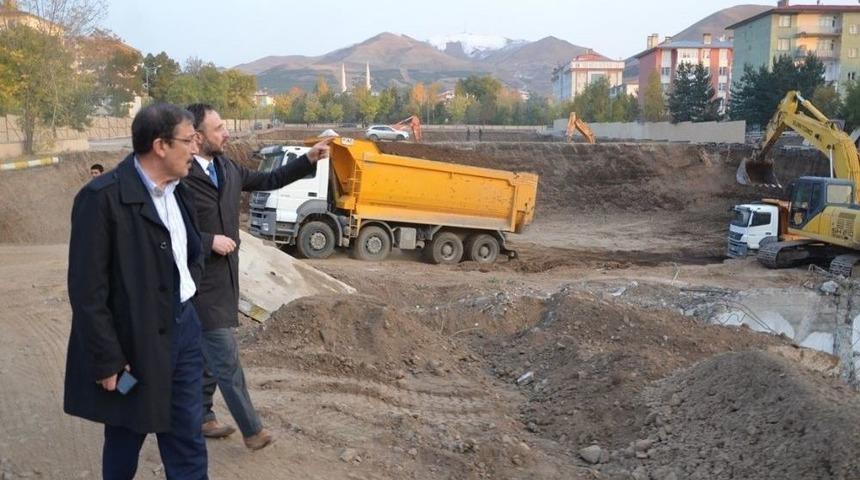 Paland&ouml;ken&rsquo;de Nik&acirc;h Sarayı Hayat Buluyor