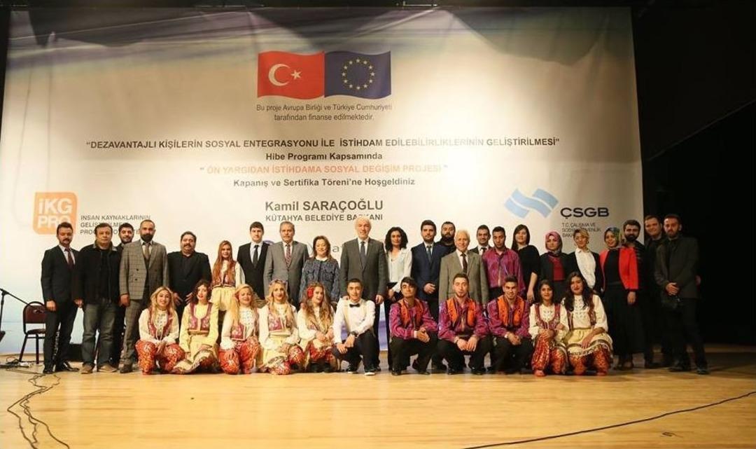 K&uuml;tahya&rsquo;da 40 Roman Vatandaş İstihdam Edilerek Sosyalleşmesi Sağlandı