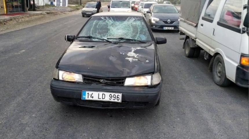 Otomobilin Altında Kalan Lise &Ouml;ğrencisine Yaralandı