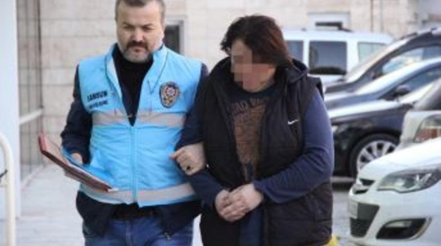 Evinde Travestiye Fuhuş Yaptıran Şahıs Gözaltına Alındı