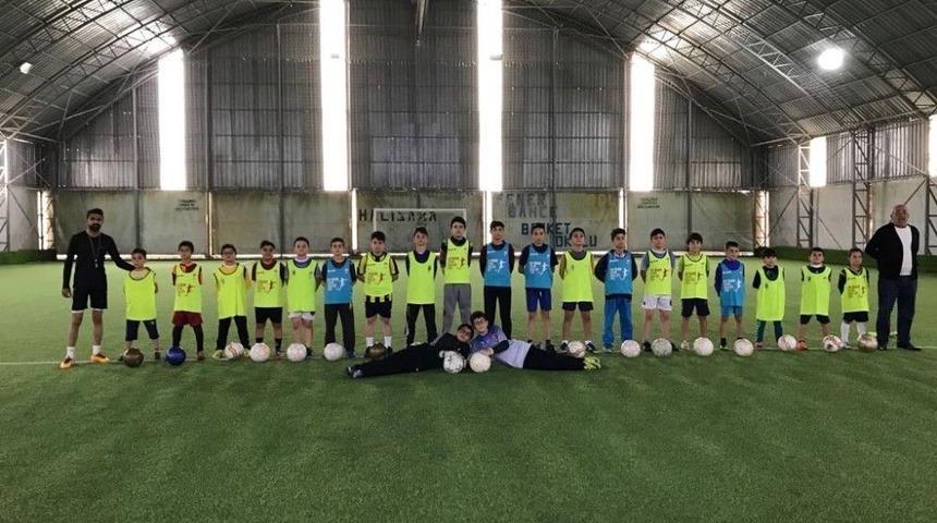 Doğu&rsquo;nun Futbol Okulu