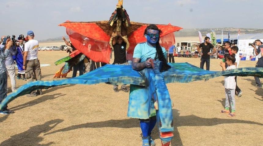 Kost&uuml;ml&uuml; Paraş&uuml;t&ccedil;&uuml;ler Heyecan Fırtınası Estirecek