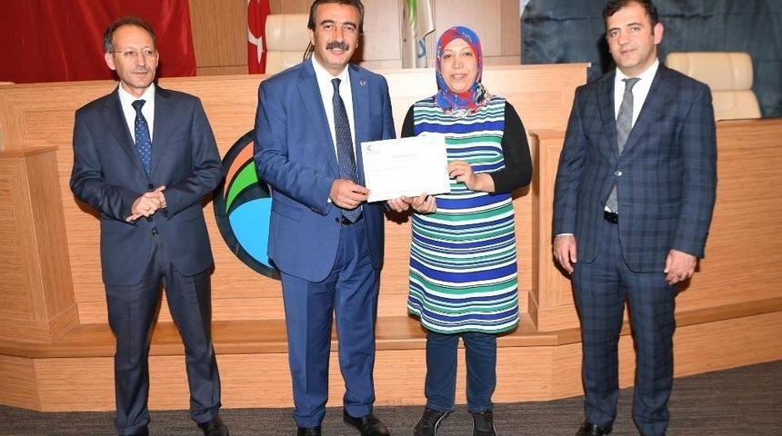 Başkan &Ccedil;etin: "8 Bin Kişiye İş Bulduk"