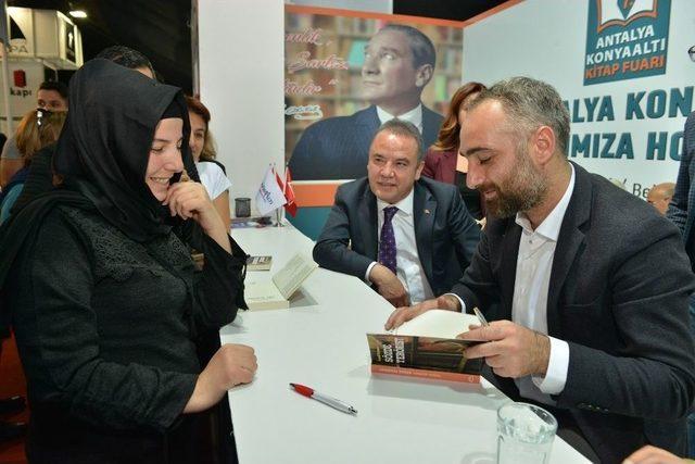 8. Antalya Konyaaltı Kitap Fuarı, Yeni Yerinde 2