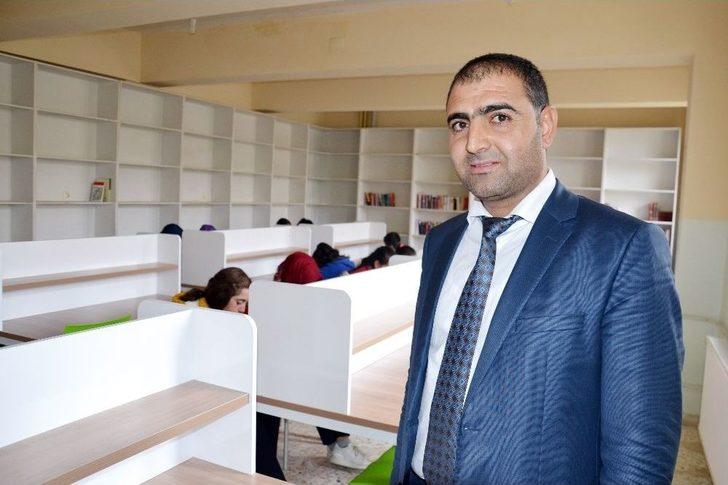 Okul Kütüphanesi Kitap Bağışı Bekliyor G3