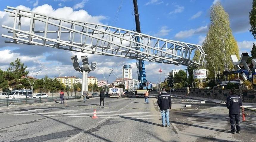 Uşak&rsquo;ta Teknolojik Ge&ccedil;idin İlk B&ouml;l&uuml;m&uuml; Yerleştirildi