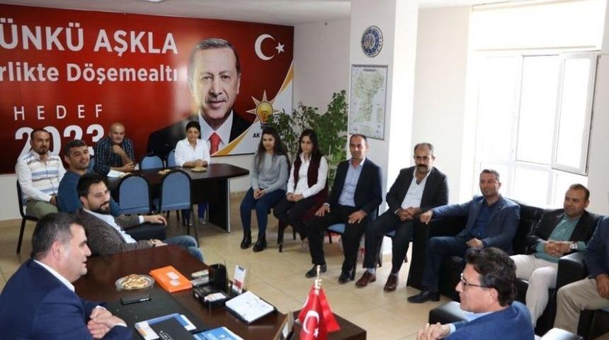 Uslu, D&ouml;şemealtı İl&ccedil;e Teşkilatıyla Bir Araya Geldi