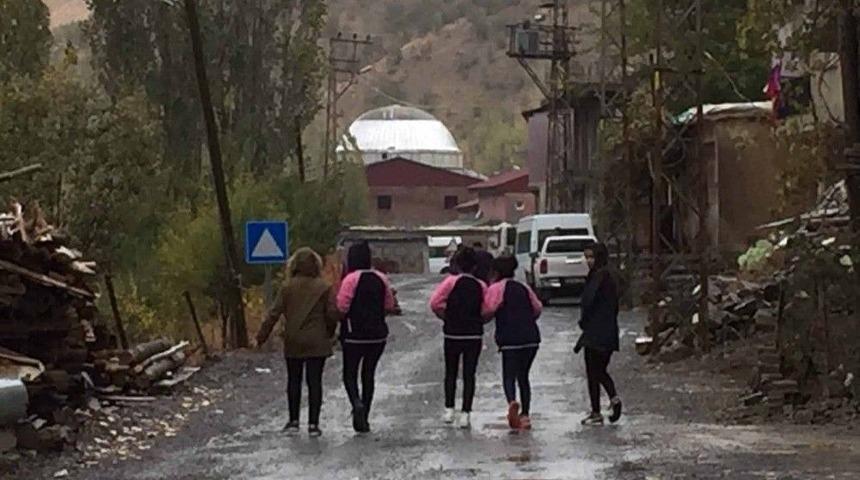 Beyt&uuml;şşebaplılar 2 G&uuml;n Sonra Sokağa &Ccedil;ıktı