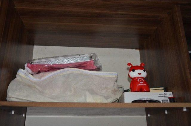 20 Dakika İ&ccedil;inde 10 Bin Lira Değerinde Ziynet Eşyası &Ccedil;aldılar 2