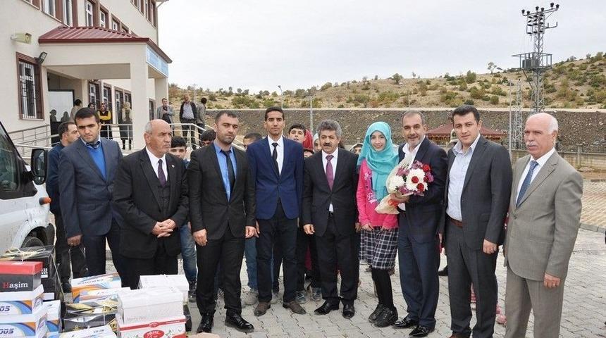 Elazığ Tso Başkanı Alan, &Ccedil;ocukları Sevindirdi