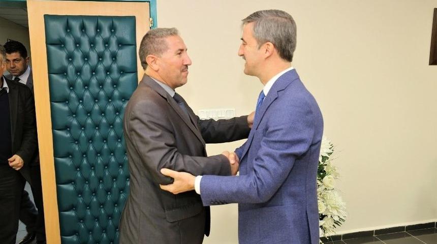 Eğitime Hizmet Takdir Topladı