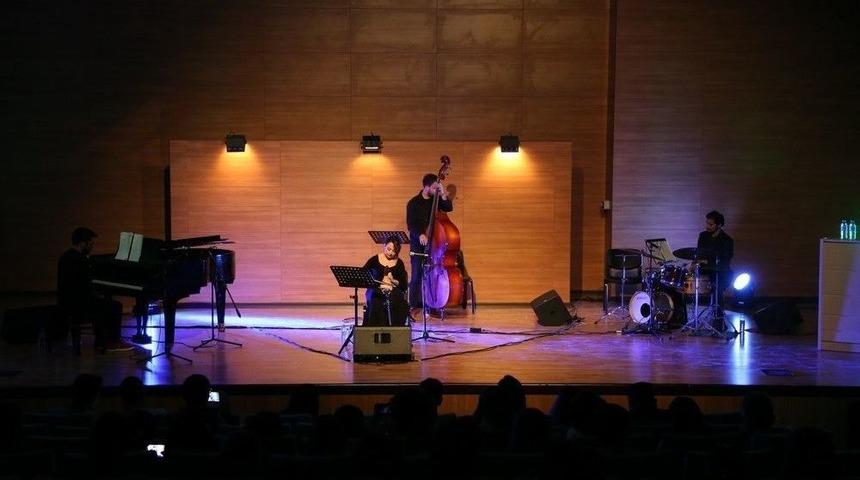 &Uuml;niversitede &ldquo;anadolu&rsquo;nun Renkleri&rdquo; Konseri