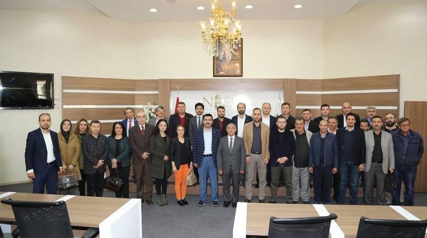 Ak Parti İl Y&ouml;netiminden Belediye Başkanı Rifat &Ouml;zkan&rsquo;a Ziyaret