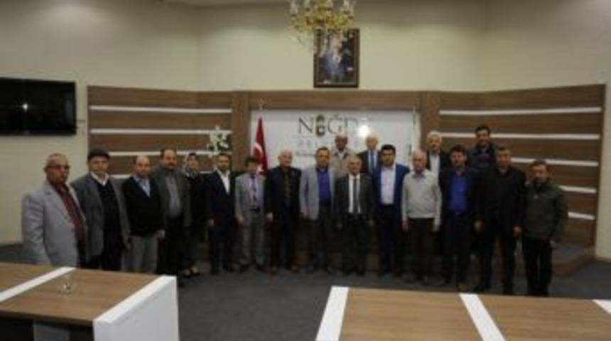 Muhtarlardan Niğde Belediye Başkanı Rifat Özkan’a Ziyaret