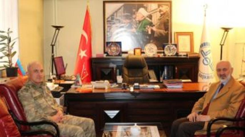 Korgeneral Karataş&rsquo;tan M&uuml;ft&uuml; Arvas&rsquo;a Ziyaret