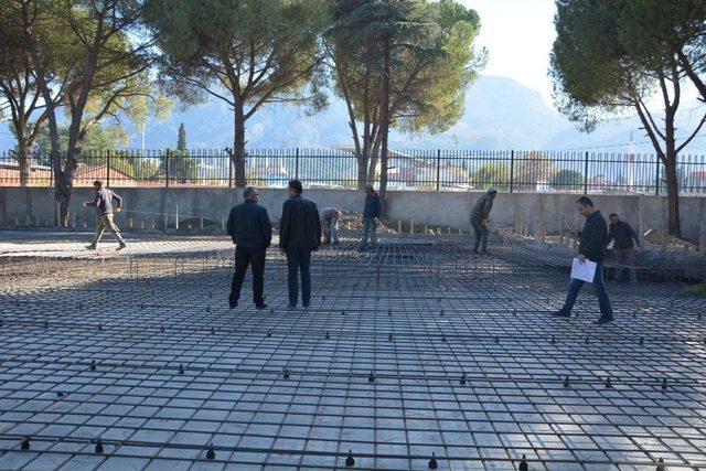 Şehzadeler Park’ta Çalışmalar Tüm Hızıyla Devam Ediyor