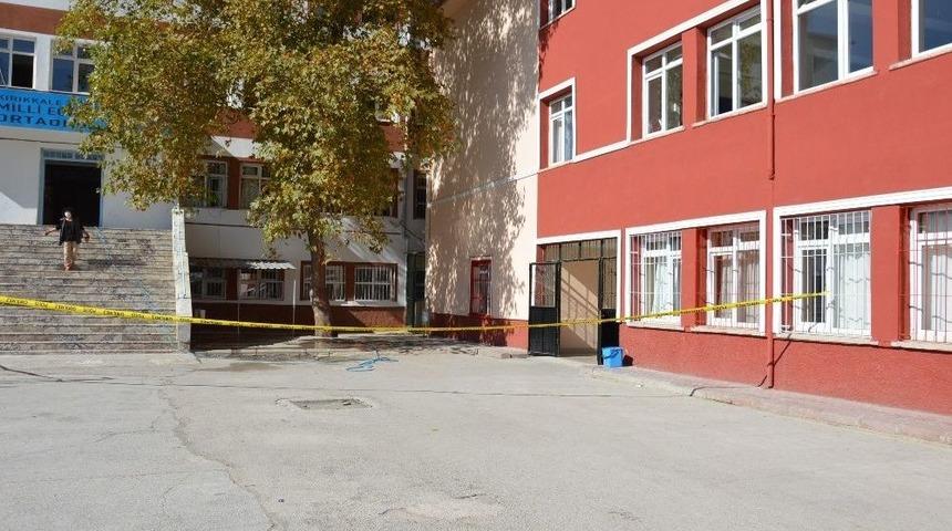 Tuz Ruhundan Etkilenen &Ouml;ğrenciler Taburcu Oldu