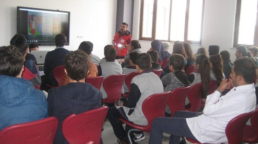 Van&rsquo;da Kızılay Haftası Etkinlikleri