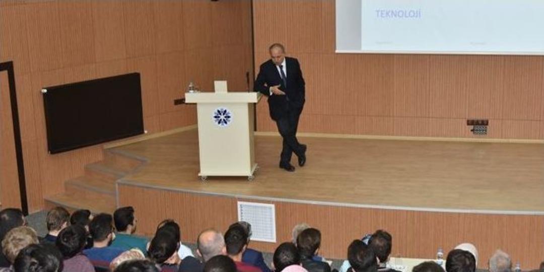 Et&uuml;&rsquo;de &ldquo;sanayileşmemiz Ve 2023 Vizyonu&rdquo; Konferansı Yapıldı
