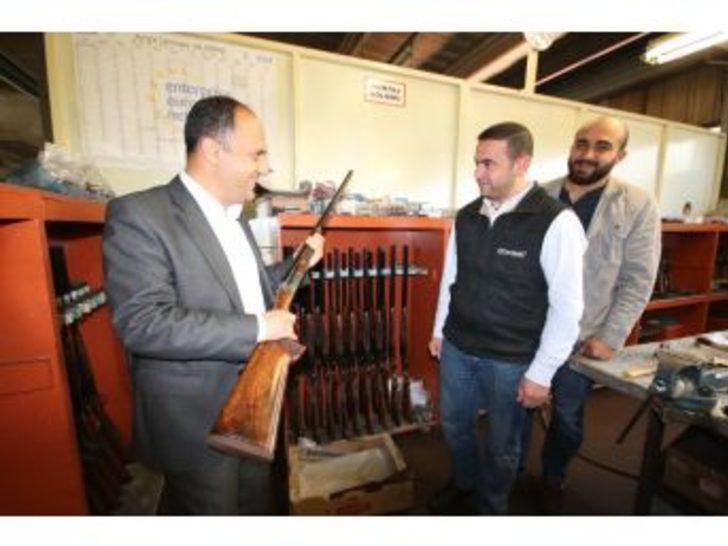 Beyşehir’de Silah Sektörü Kabına Sığmıyor