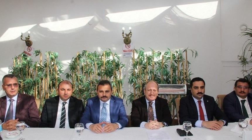 Ak Parti&rsquo;den İstişare Toplantısı