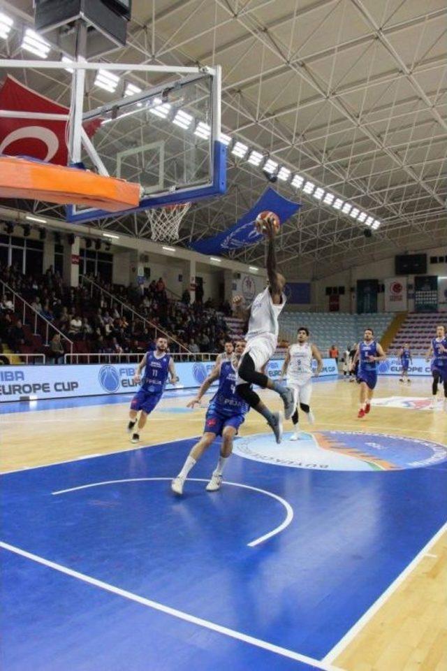 Fıba Europe Cup: D.i. B&uuml;y&uuml;k&ccedil;ekmece: 86 - Sigal Priştine: 59 2