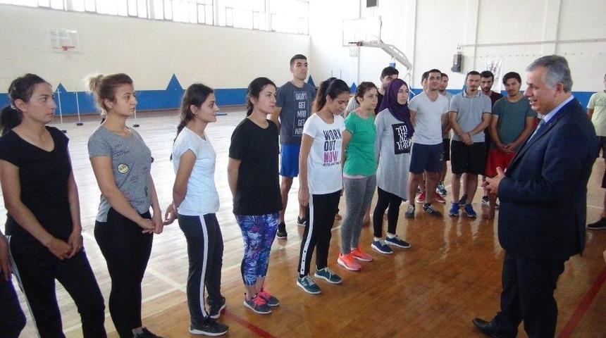 Polis Olmak İsteyen Gen&ccedil;lere &Uuml;cretsiz Eğitim