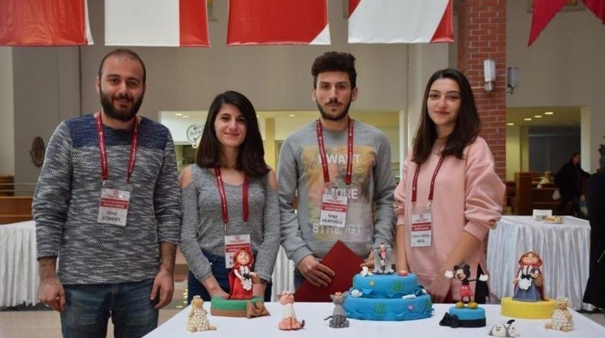 &ldquo;hamur Şekillendirme Dersi &Ouml;ğrenci Sergisi&rdquo; A&ccedil;ıldı