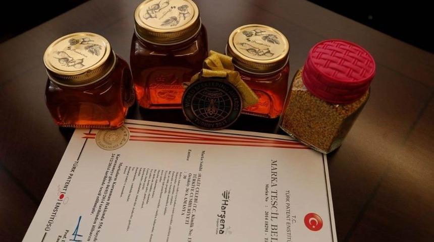 Harşena Balı D&uuml;nya &Uuml;&ccedil;&uuml;nc&uuml;s&uuml;