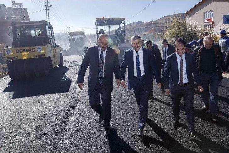 Başkan Çelik, Özvatan’da İncelemelerde Bulundu G4