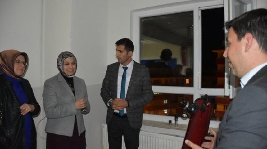 Dursun Fakih İmam Hatip Ortaokulu&rsquo;nda Kitap S&ouml;yleşi Programı D&uuml;zenlendi