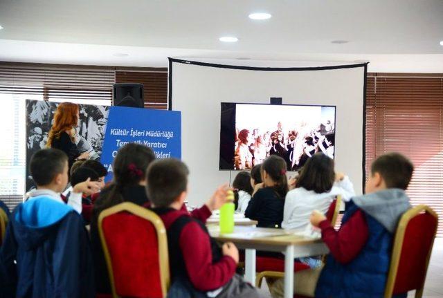 Öğrencilere Okuma Alışkanlığı Kazandırılıyor