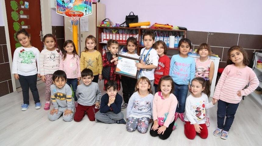 &Ccedil;evreci &Ccedil;ocuklar Okullarına &Ouml;d&uuml;l Kazandırdı