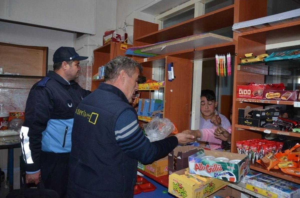 Seyitgazi Zabıtası Okul Kantinlerinde Denetimlerini Yoğunlaştırdı