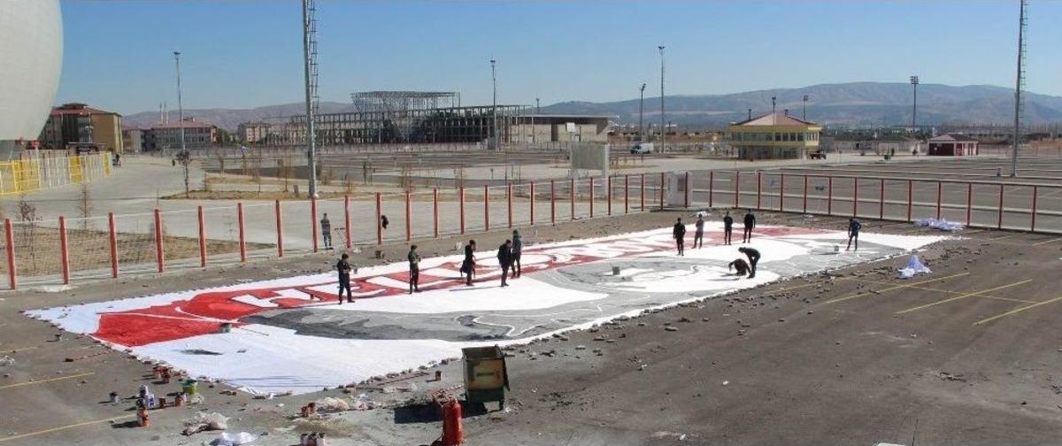 Sivasspor Taraftarları, 15 Bin Tl Harcayarak 3d Koreografi Hazırladı
