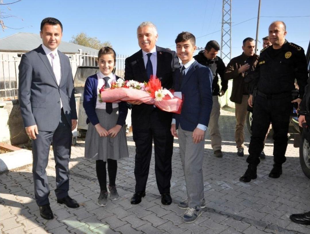 Vali Yıldırım&rsquo;dan Dağa &Ccedil;ıkanlara &Ccedil;ağrı