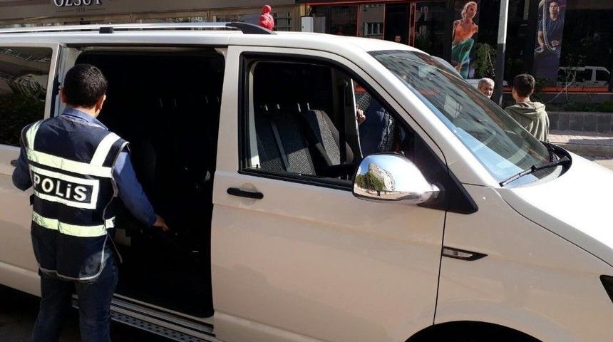 &Uuml;niversite &Ccedil;evresinde Huzur Uygulaması