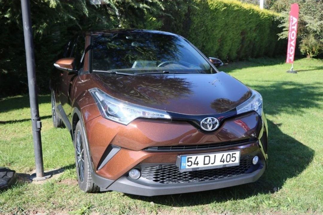 Toyota Fabrikası Kapısını Basın Mensuplarına A&ccedil;tı