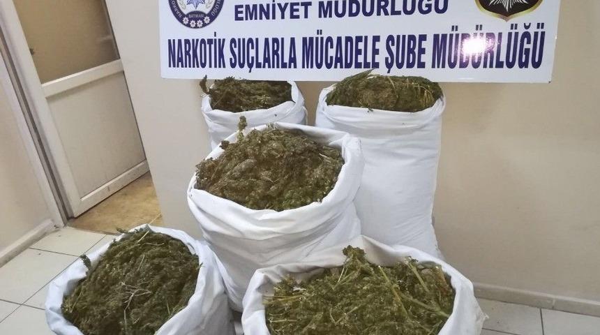 Batman&rsquo;da 75 Kilogram Esrar Ele Ge&ccedil;irildi