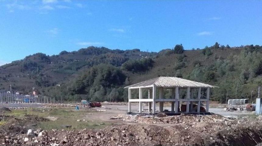 Mezbaha Ve Hayvan Pazarında &Ccedil;alışmalar Devam Ediyor