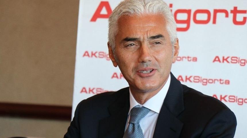 Sigortacılık Sekt&ouml;r&uuml; B&uuml;y&uuml;yor