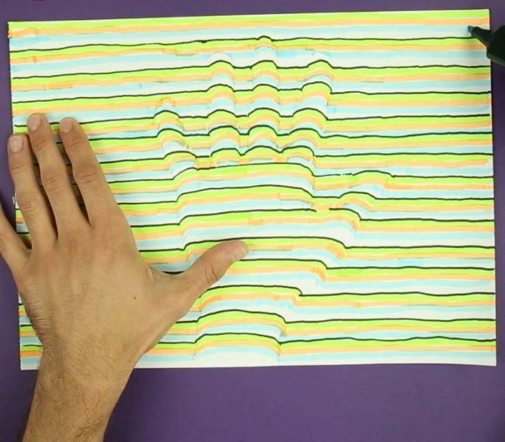 &Ccedil;ocuğunuzla Yapabileceğiniz Eğlenceli Bir Aktivite: 3 Boyutlu El &Ccedil;izimi