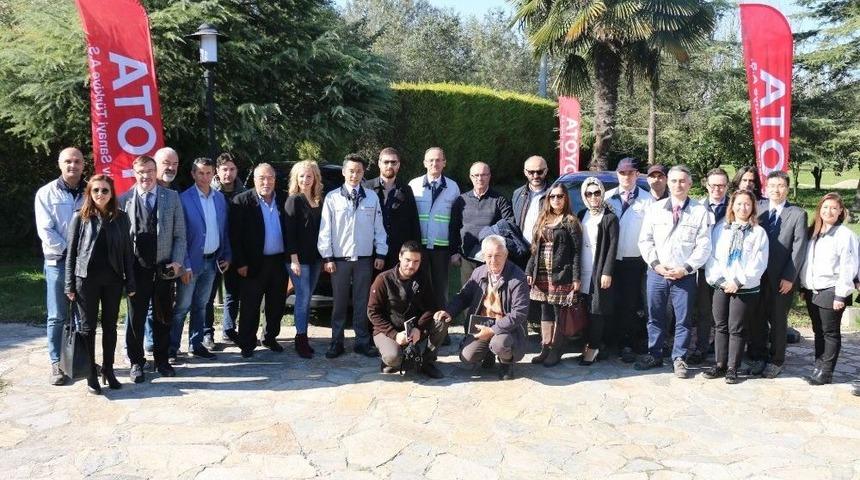 Toyota Otomotiv Genel M&uuml;d&uuml;r Yardımcısı Şent&uuml;rk: &ldquo;t&uuml;rkiye Şu Anda Avrupa&rsquo;daki Toyota &Uuml;retim Tesisleri Arasında En Y&uuml;ksek &Uuml;retim Kapasitesine Sahip Fabrika&rdquo;