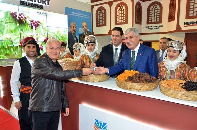 Yeşilyurt Belediyesi &lsquo;malatya Tanıtım G&uuml;nleri&rsquo;nde Stant A&ccedil;tı 1